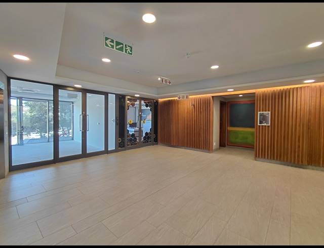 329M² OFFICE TO LET IN MAGALIESSIG